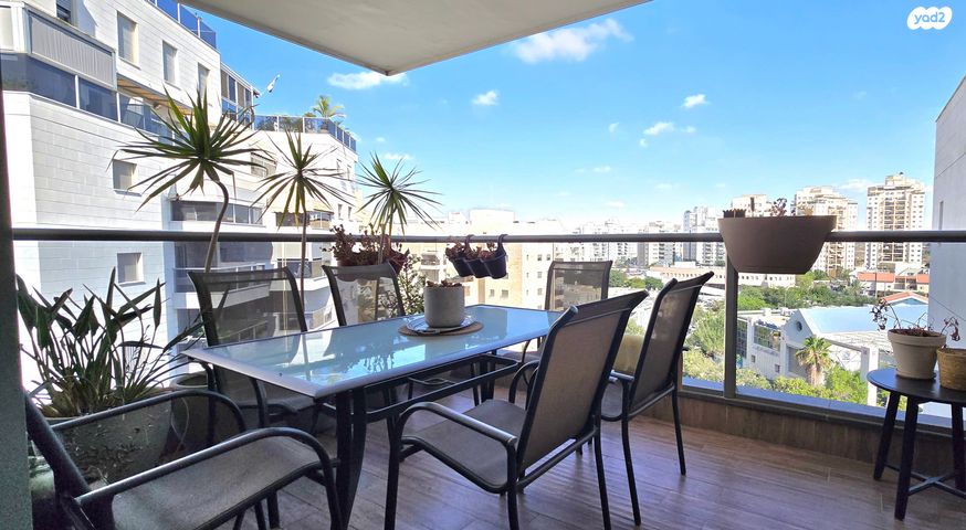 דירה, יצחק רבין 40, קרית רבין, חולון