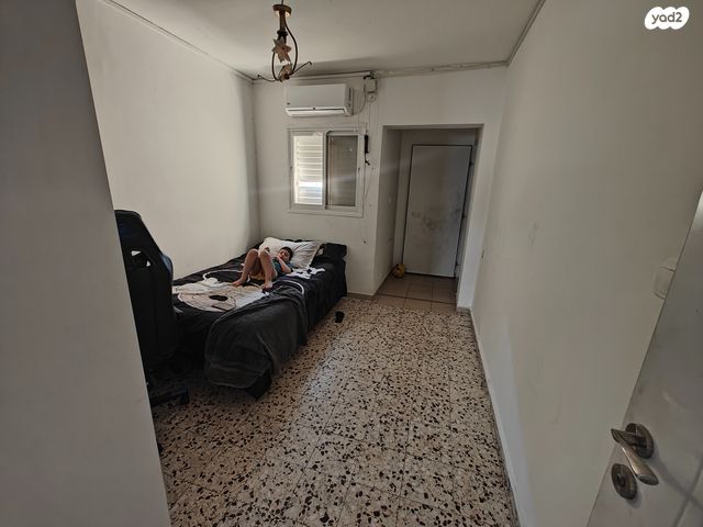 דירה, בן גוריון, שדרות