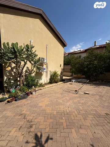 דו משפחתי, משעול יבנה, שכונה ט', באר שבע