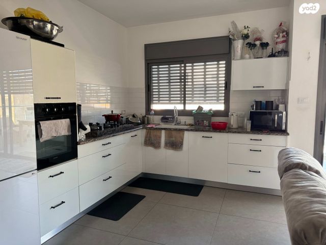 דירה, אחוזת כנרת, טבריה