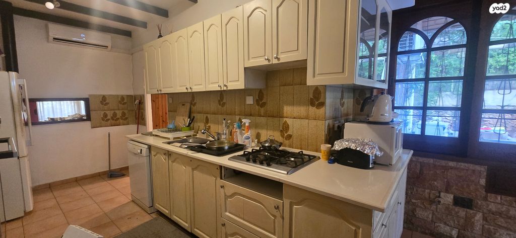 בית פרטי/ קוטג', הגדודים 1, נווה מגן, רמת השרון