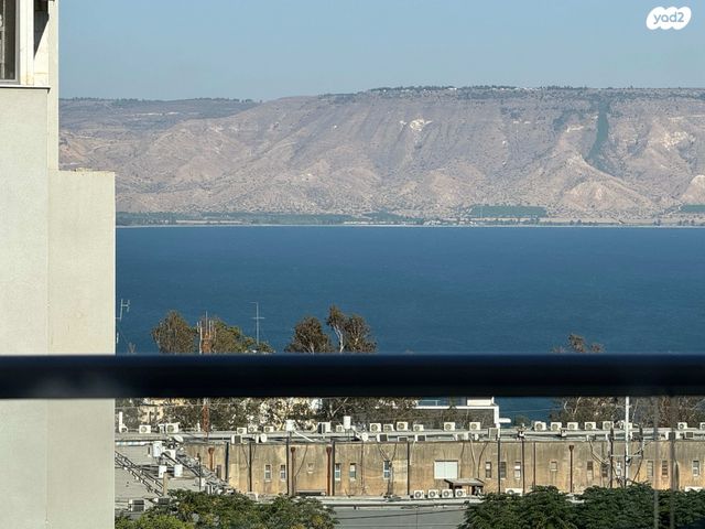 דירה, אחוזת כנרת, טבריה