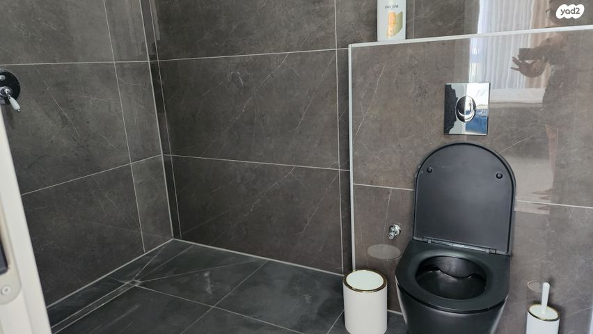 דירה, אור ים, אור עקיבא