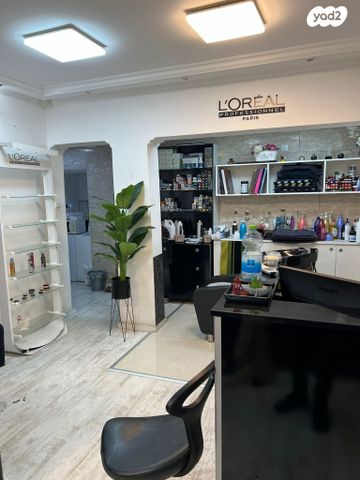 חנויות/ שטח מסחרי, ג' / מרכז מזרח העיר, רחובות