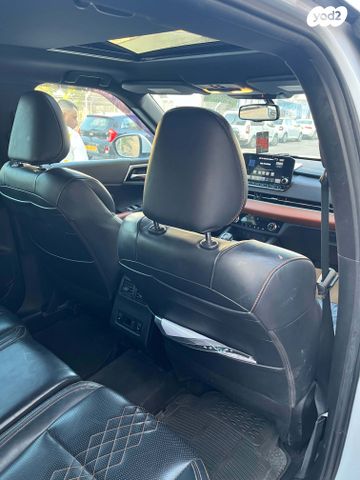 מיצובישי אאוטלנדר