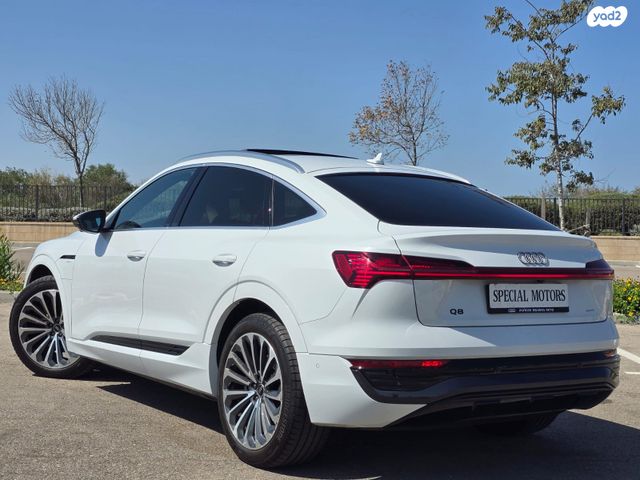 אאודי Q8 e-tron