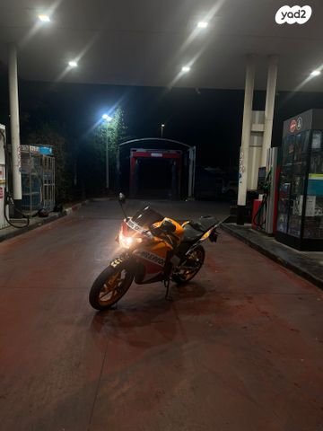 הונדה CBR125R