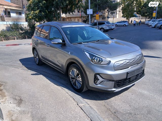 קיה נירו פלוס