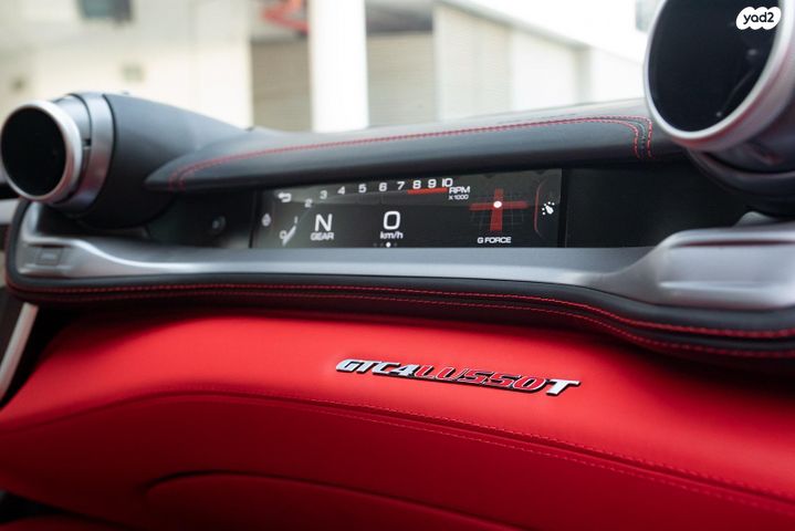 פרארי GTC4Lusso