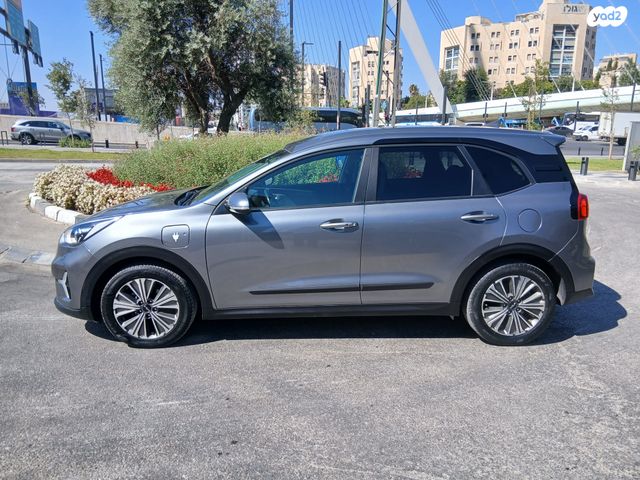 קיה נירו פלוס