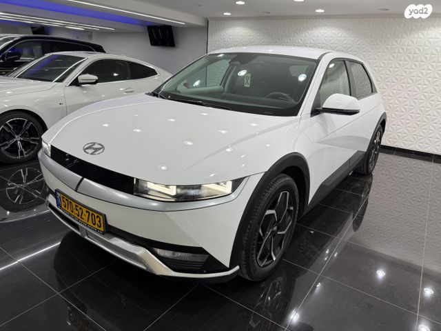 יונדאי איוניק 5