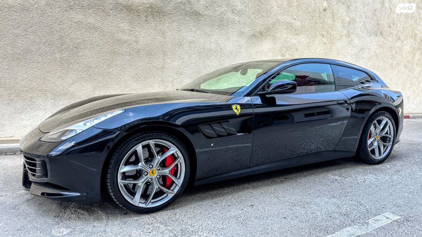 GTC4Lusso T T אוט׳ 3.9 (602 כ״ס)