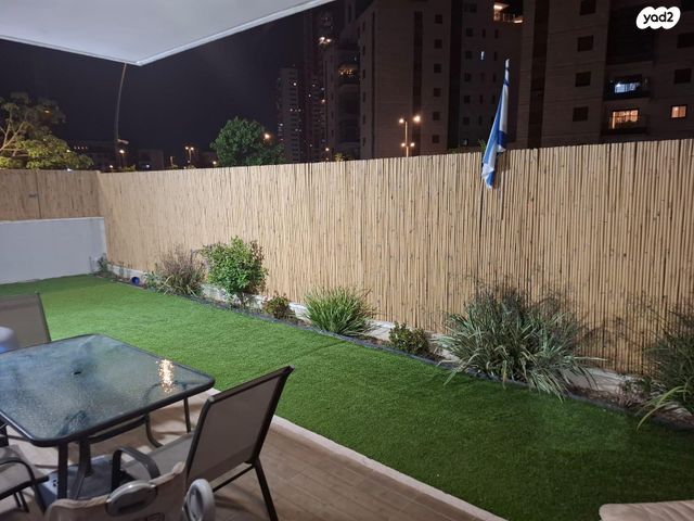 זלדה שניאורסון 11