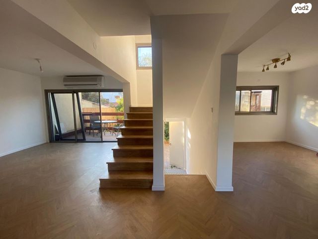 בית פרטי/ קוטג', השיקמה 3, רובע ב', אריאל