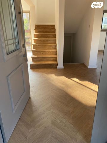 בית פרטי/ קוטג', השיקמה 3, רובע ב', אריאל