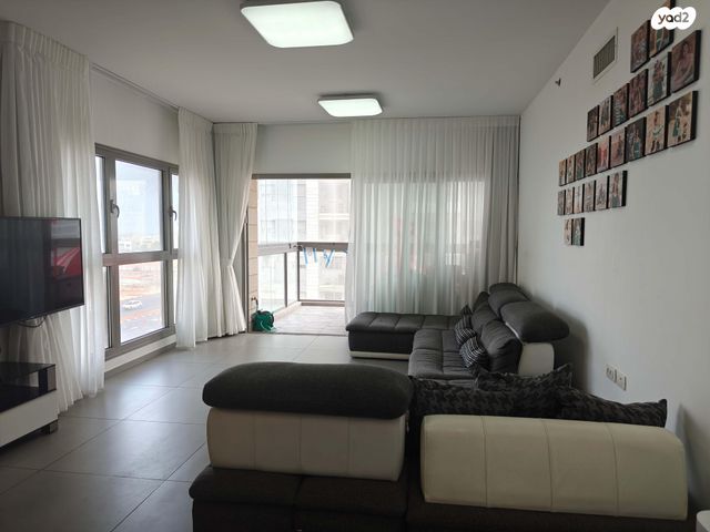 דירה, שדרות בן גוריון 143, אגמים, נתניה