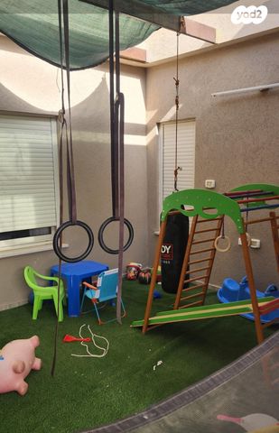 בית פרטי/ קוטג', סמטת הר צניפים 13, באר אורה, באר אורה