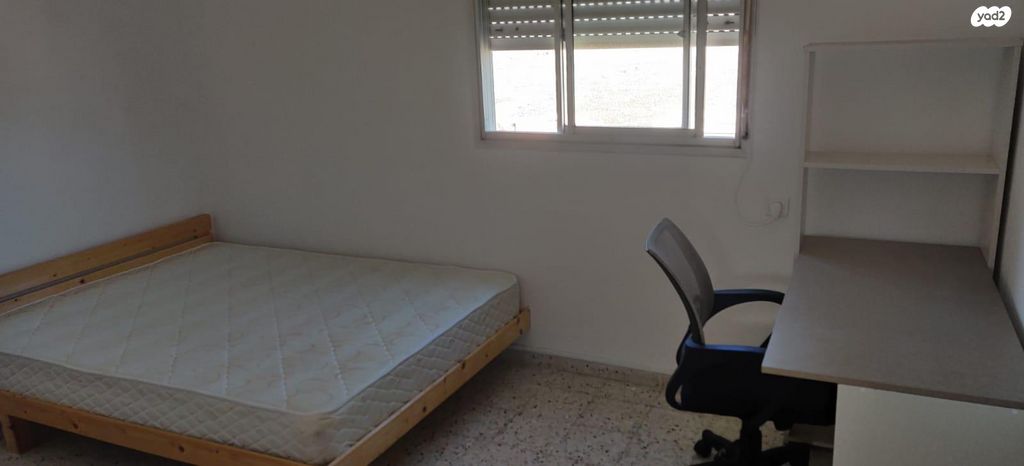 דירה, דרך הציונות 67, רובע ד', אריאל