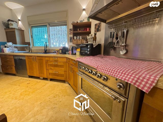 דו משפחתי, רמת חן, רמת גן