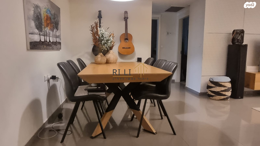 דירת גן, לב הפארק, רעננה