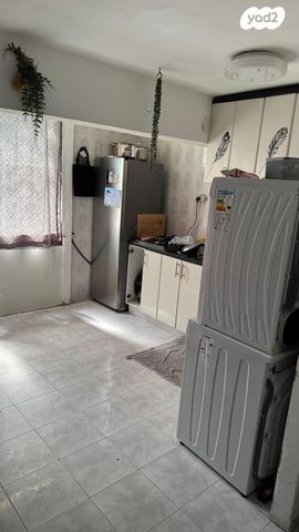 הרב אברהם הלל 17