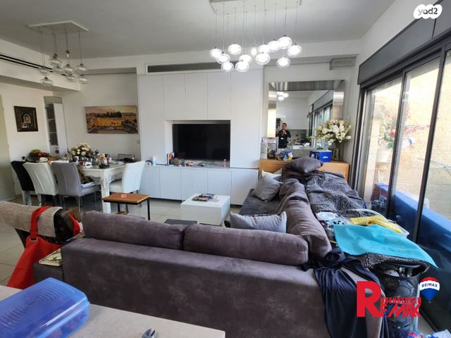 דופלקס, ישראל בן ציון 16, דרום מערב ותיק, בת ים