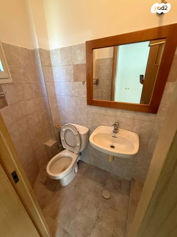 דירה, עדעד, נאות בגין, לב יבנה, יבנה