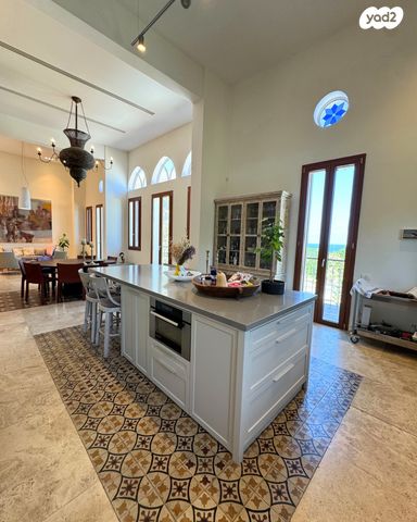 גג/ פנטהאוז, קדם, תל אביב יפו