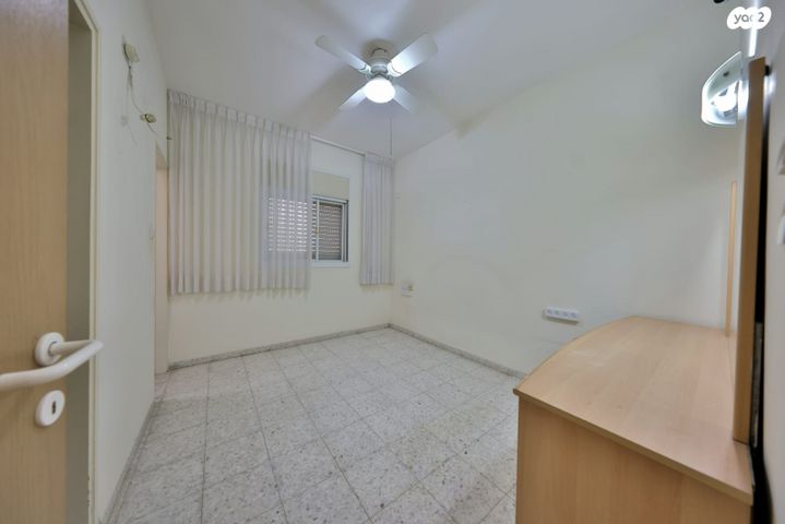 דירה, אלכסנדר זייד 23, קרית חיים מזרחית, חיפה