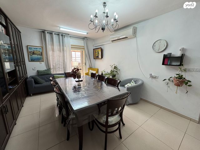 דירה, קנה בושם / חפציבה, בית שמש