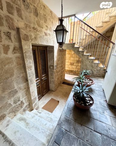 גג/ פנטהאוז, קדם, תל אביב יפו