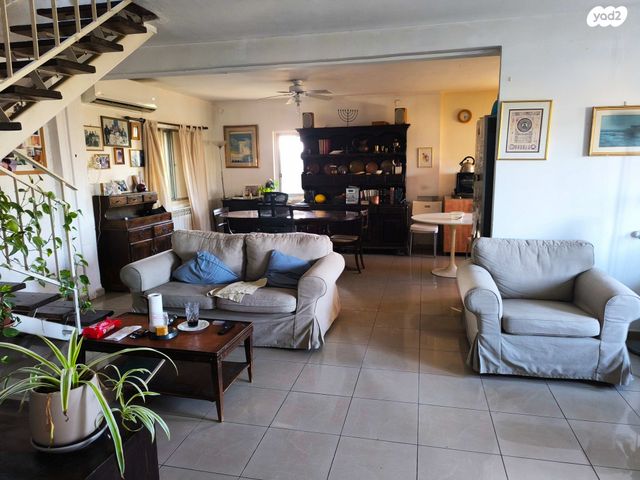 בית פרטי/ קוטג', עמוס 1, תקוע, תקוע