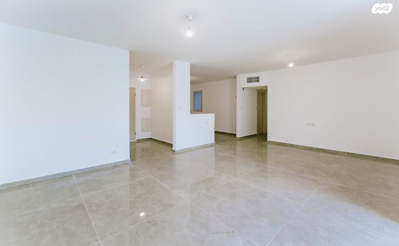 דירה, שדרות אברהם בוני 3, רמת הדר, גבעת שמואל