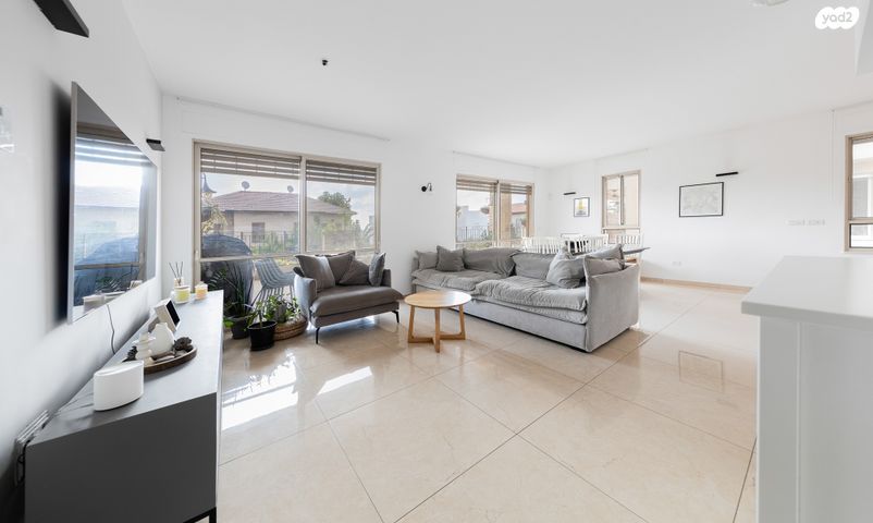 דופלקס, הוד השרון