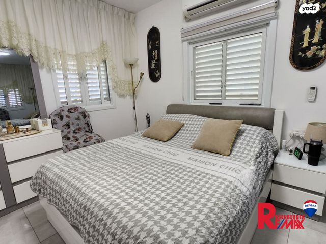 דירה, ישראל בן ציון 16, דרום מערב ותיק, בת ים