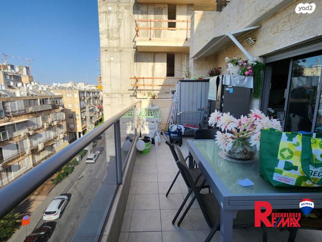 דופלקס, ישראל בן ציון 16, דרום מערב ותיק, בת ים