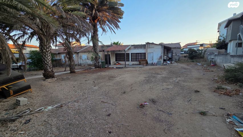 דו משפחתי, וייצמן, נווה שלמה, גדרה