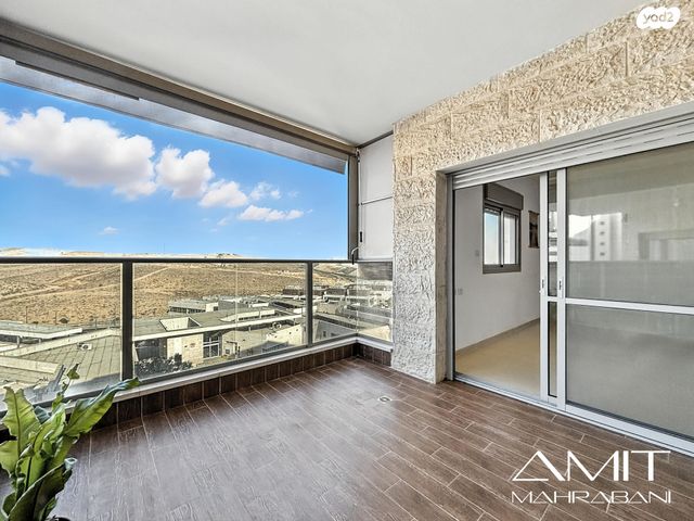 דירה, גדעון האוזנר, רמות הרכס, באר שבע