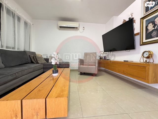 בית פרטי/ קוטג', בית וגן, שכון עובדים, עפולה