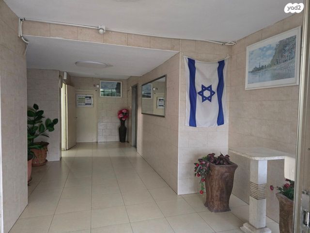 דירה, גבריאל, בן גוריון, לוד