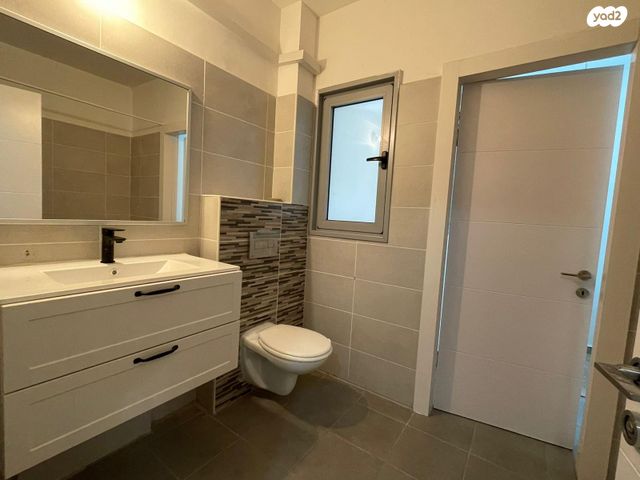 דירה, שקמים ואגמים, אשקלון