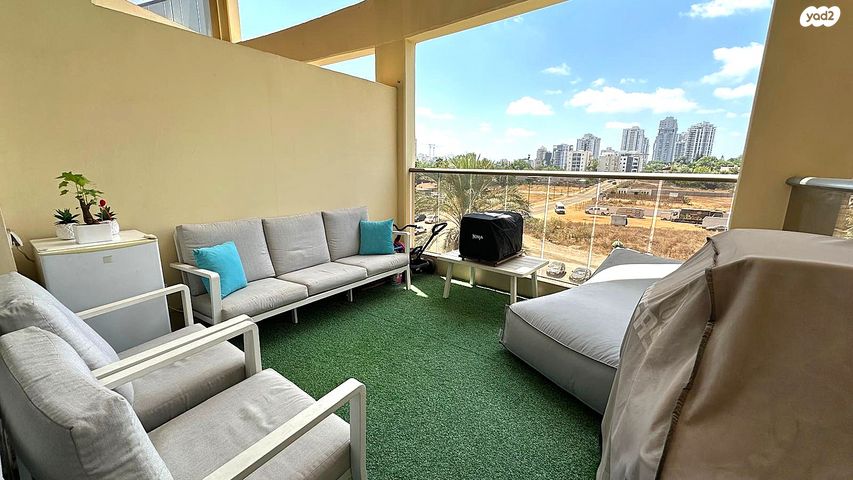 דירה, מגדיאל, הוד השרון