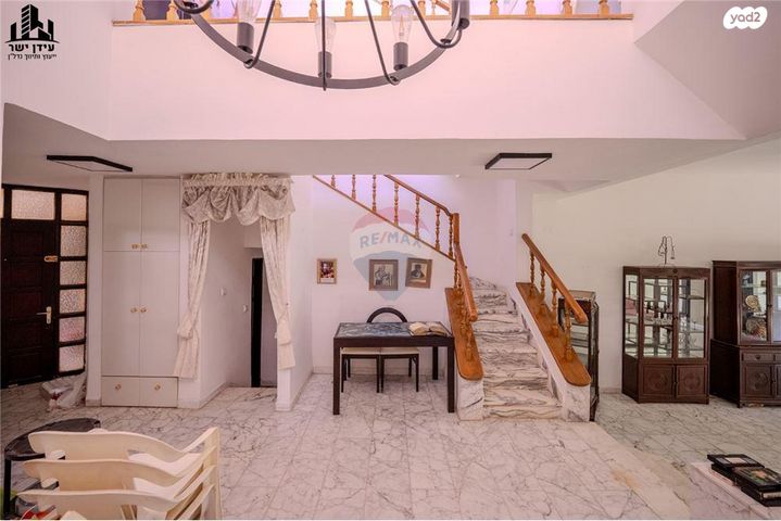 פרץ ברנשטיין 