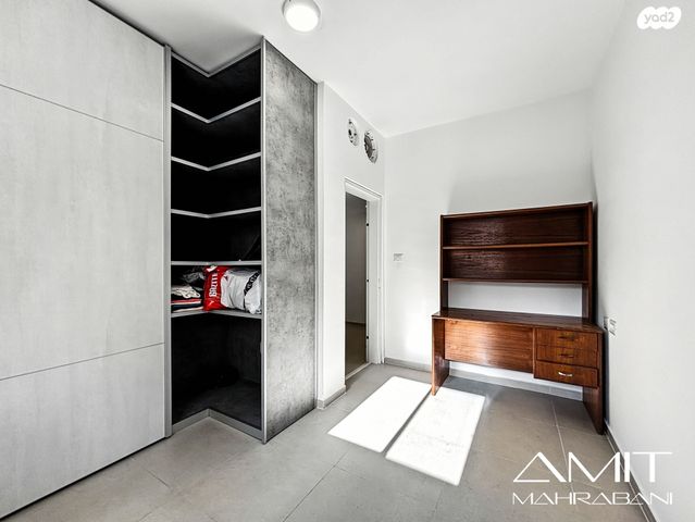 דירה, גדעון האוזנר, רמות הרכס, באר שבע