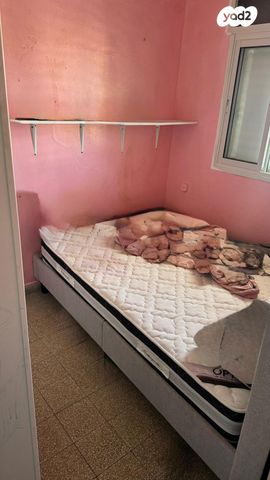 דירה, הרב אברהם הלל 17, ויצמן, רמלה