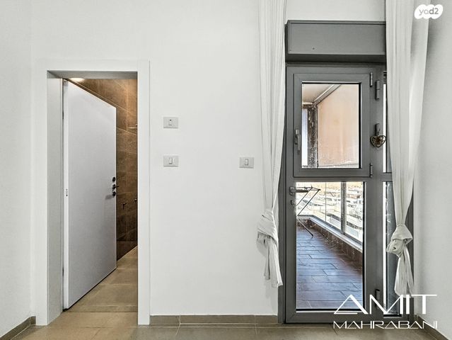 דירה, גדעון האוזנר, רמות הרכס, באר שבע