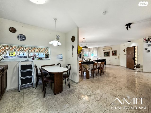 בית פרטי/ קוטג', להבים