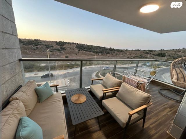 דירה, עמק חפר, מורשת, מודיעין מכבים רעות