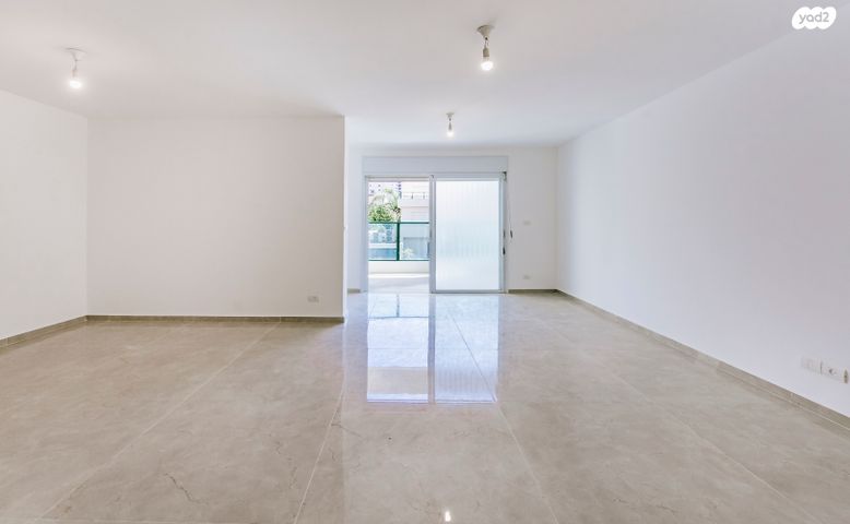 דירה, שדרות אברהם בוני 3, רמת הדר, גבעת שמואל