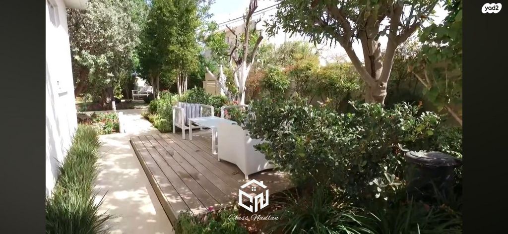 בית פרטי/ קוטג', רמת חן, רמת גן